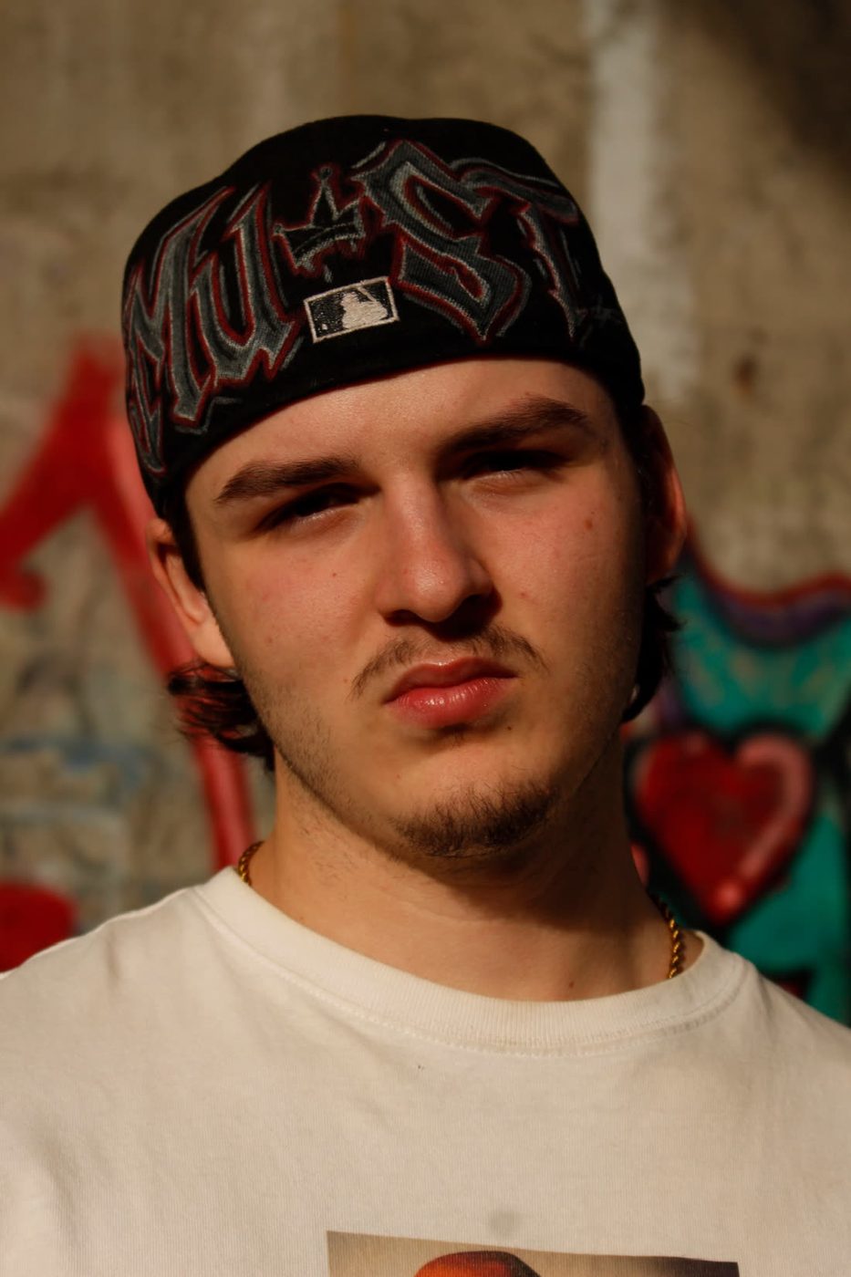 Must, portrait rapproché